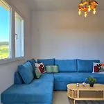 The Coastal Blue 125 *