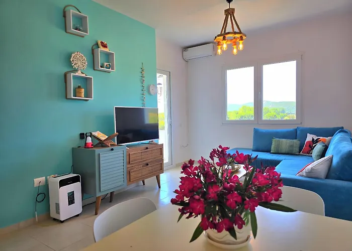 The Coastal Blue 125 * Plazhi San Pietro