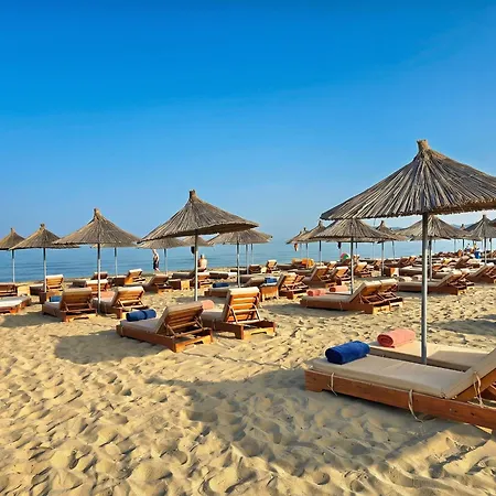 The Coastal Blue 125 * Plazhi San Pietro